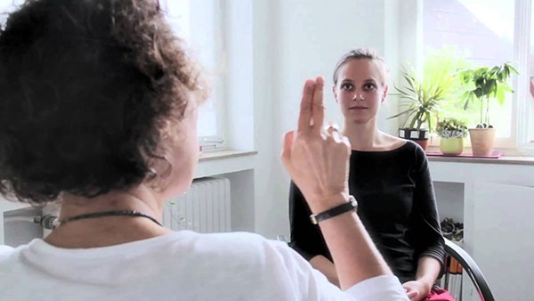 Thérapeute en ligne spécialiste EMDR